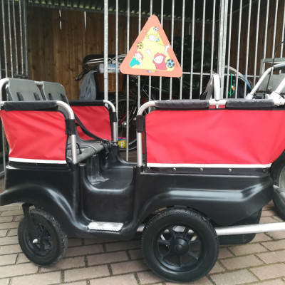 Krippenwagen